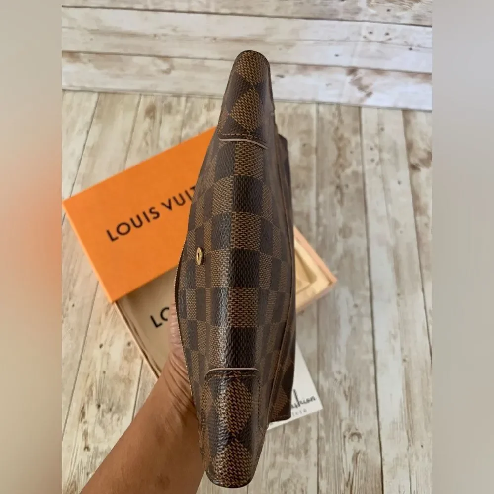 🌺RARE🌺 Louis Vuitton Damier Ebene Caissa Wallet (CA3168)